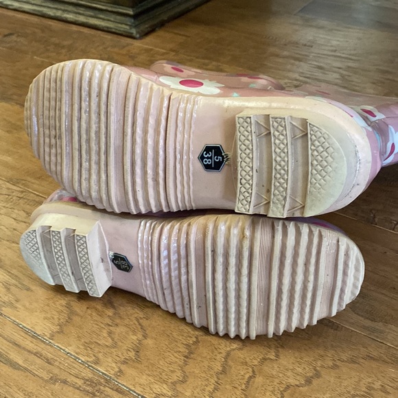 Vintage 90’s Tayberry pink flowered Wellington “Wellies” from Wales, UK - Picture 4 of 11